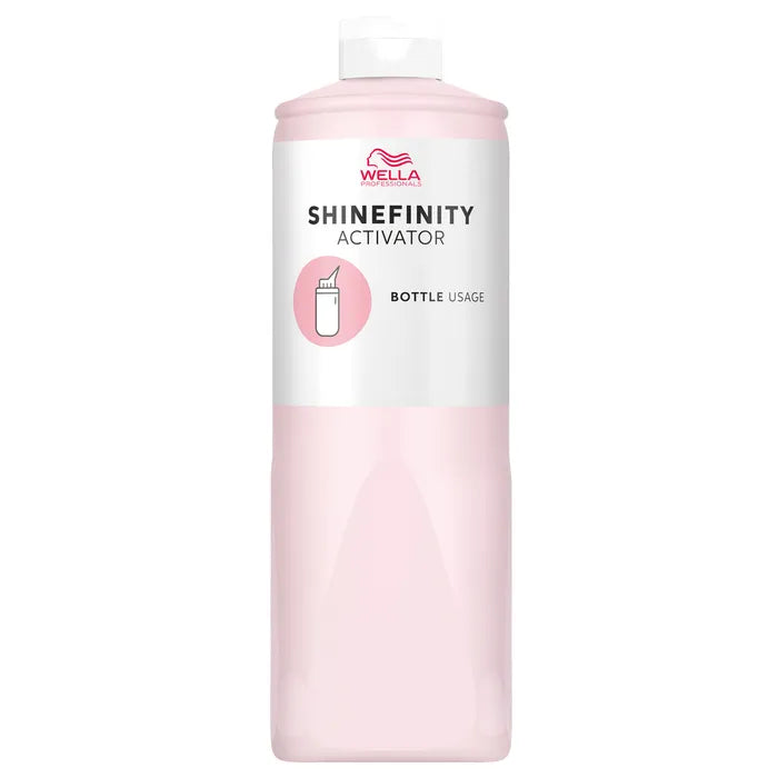 Wella Shinefinity Activator Flaschenanwendung 1000ml